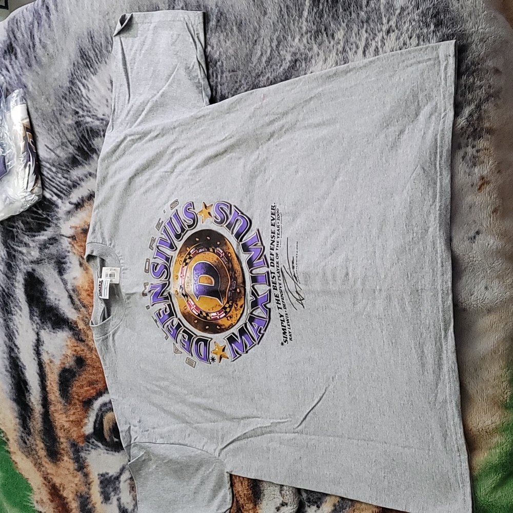 Baltimore Ravens shirt